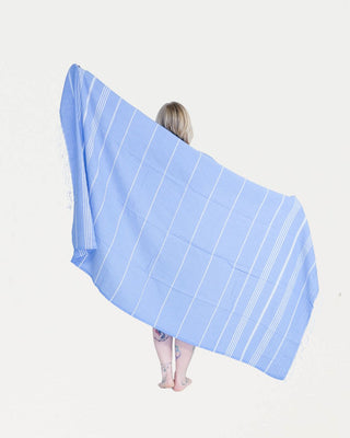 Saaren Taika suurikokoinen hamam-pyyhe Sulo Sininen, 100% puuvillaa, ripustuslenkillä