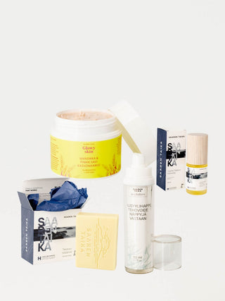 Saaren Taika Hyvästi finnit -setti sisältää epäpuhtaan ihon taltuttamiseen tarvitsemasi tuotteet. Akneihon hoito, epäpuhtaan ihon hoito