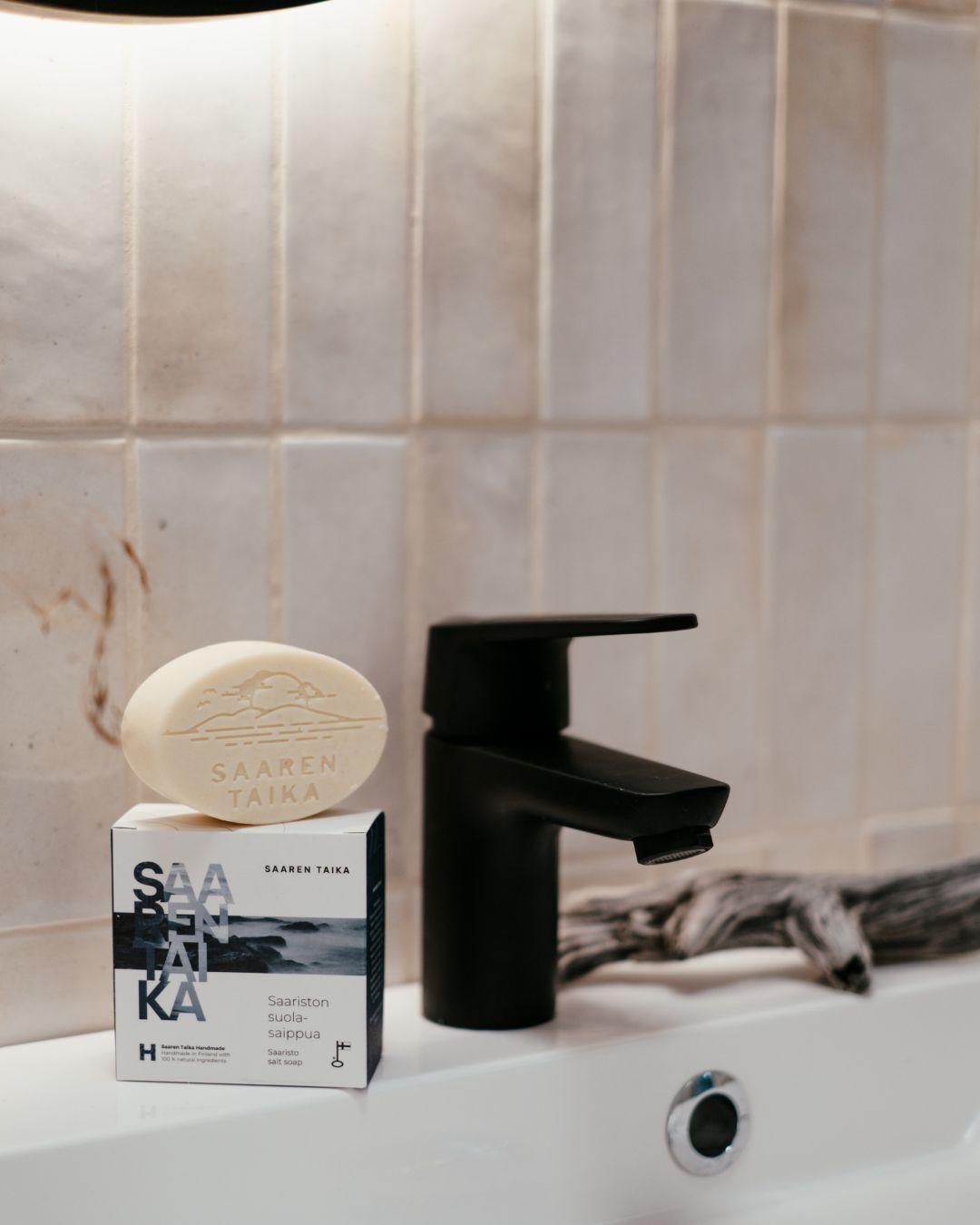 Saariston Suolasaippua®, sopii psoriasis iholle, atooppiselle ja ekseema iholle, hajusteeton, 100% luonnollinen