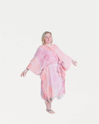 Saaren Taika suurikokoinen hamam kylpytakki on pehmeä, lämmin ja kuivuu nopeasti